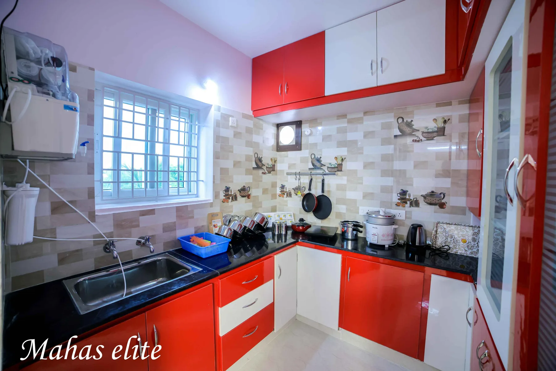 Private modular kitchen at Mahas Elite family apartment