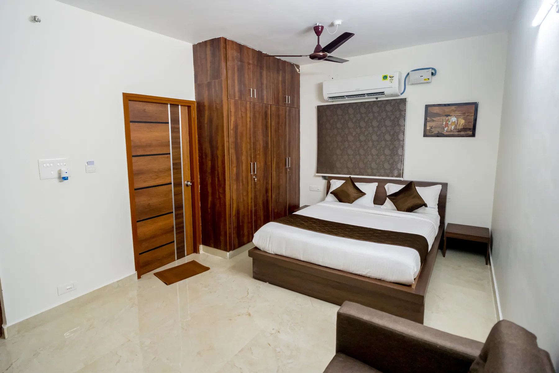 First air-conditioned bedroom at Mahas Vrindavan 3BHK apartment