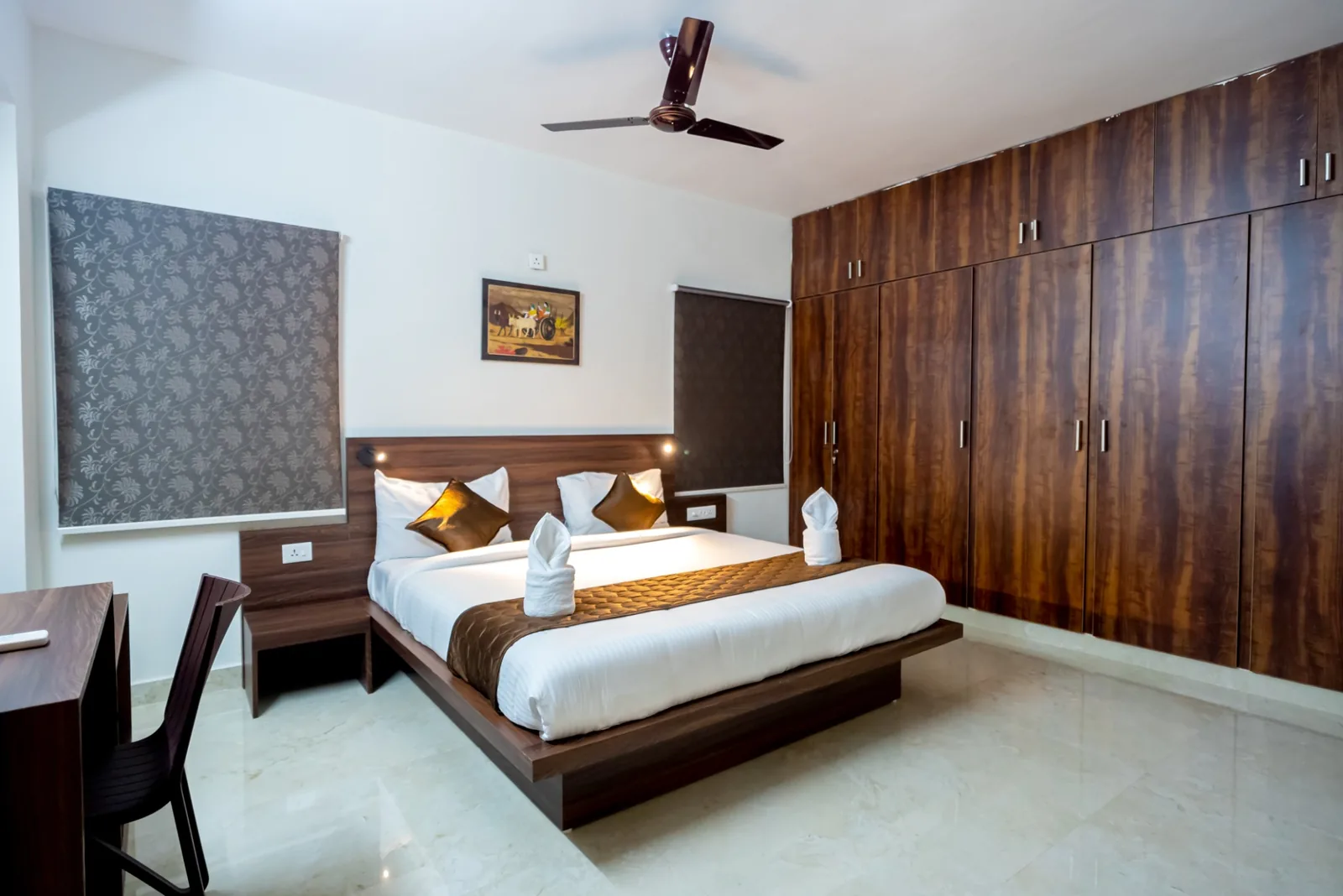 Mahas Vrindavan air-conditioned bedroom in a private 3BHK apartment